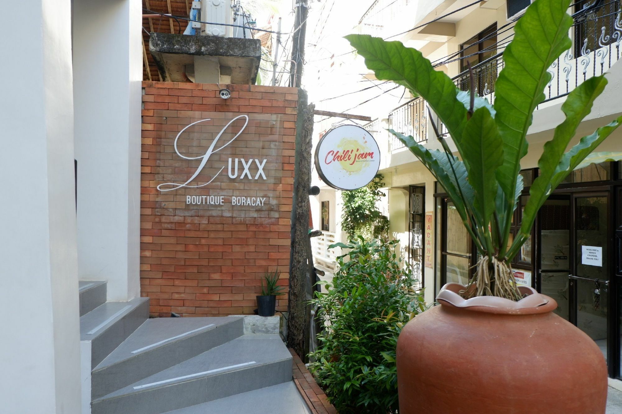 Отель Luxx Boutique Boracay Balabag  Экстерьер фото